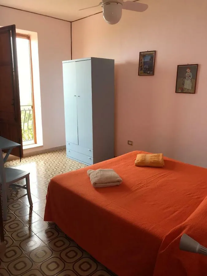 ***  Donna Concetta Bed & Breakfast Scopello  Italy